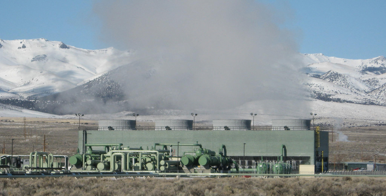 Boise Geothermal Leak Cleans the Street